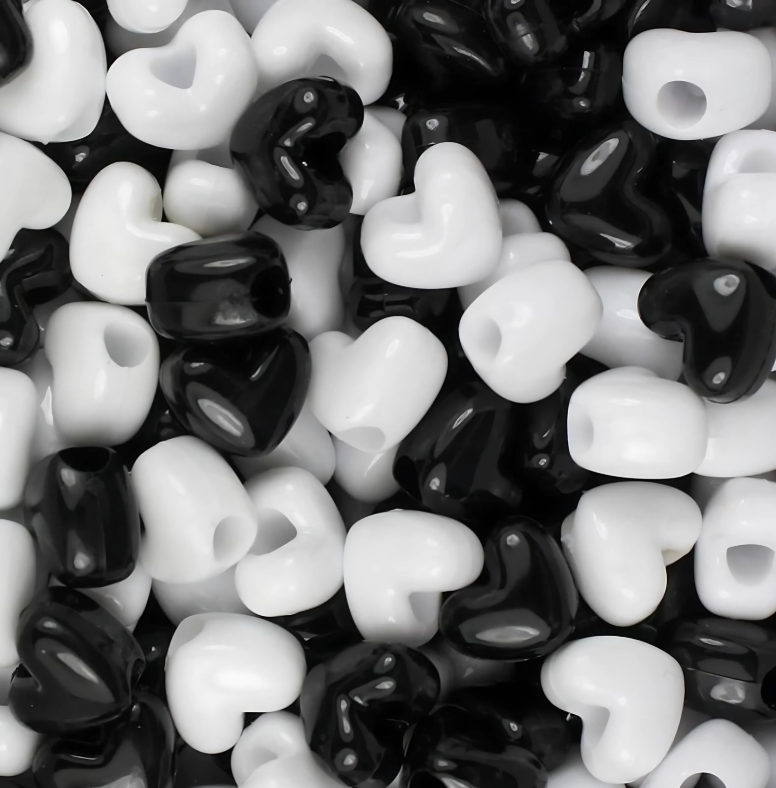 BT SM BLACK & WHITE HEART BEADS