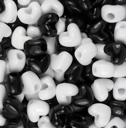BT SM BLACK & WHITE HEART BEADS